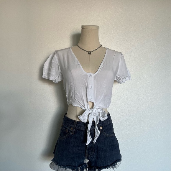 White PacSun LA Hearts button up crop top with bow - Picture 1 of 6